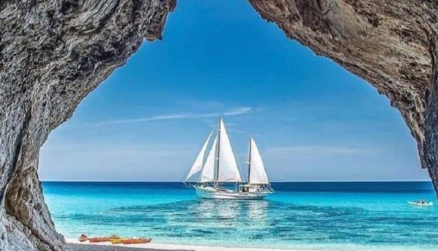 Coastal Splendor and Seafaring Legacy