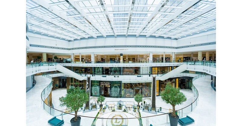 Dubai Shopping Extravaganza in Glorious Malls