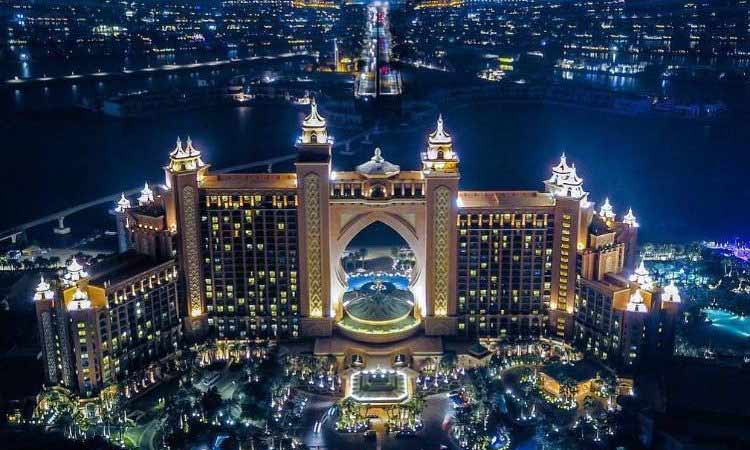 Dubai Nightlife Adventure
