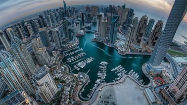 Dubai and Luxury: A World of Extravagance and Opulence