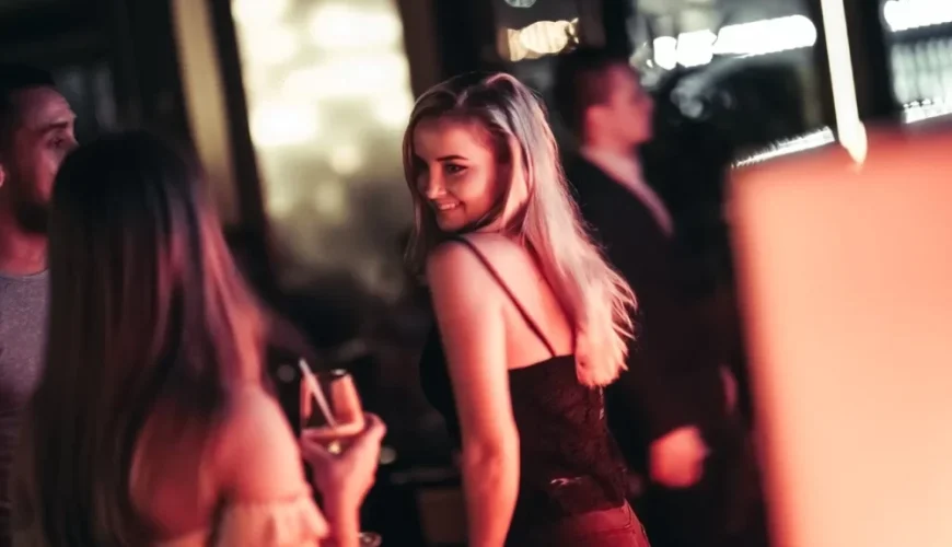 Solo Female Travelers and Dubai’s Nightlife