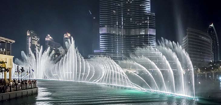 The Dubai Fountain: A Dazzling Water and Light Spectacle