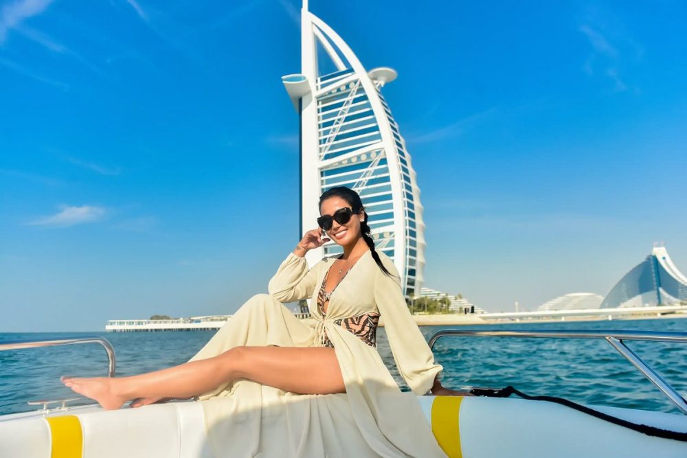 Dubai Daily Yacht Tour: A Luxurious Way to Explore the City