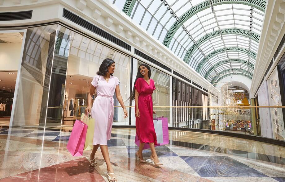 Shopping for Branded Products in Dubai: A Luxury Shopper’s Paradise