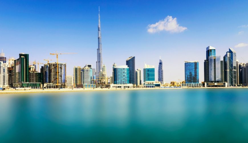 What Do People Do in Dubai When the Weather Is Too Hot?